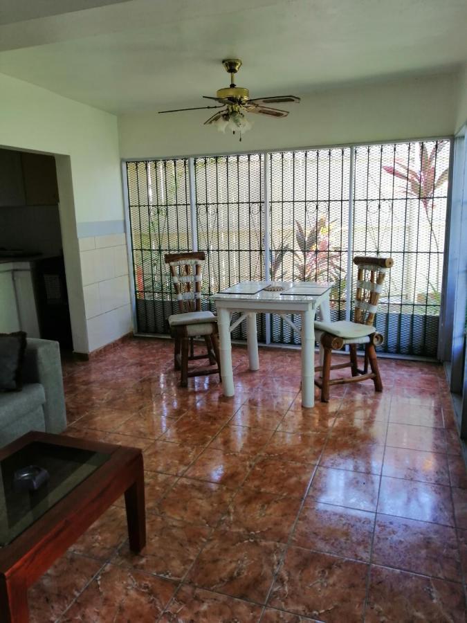 Villa Flukers Condo Suites Sosúa 客房 照片